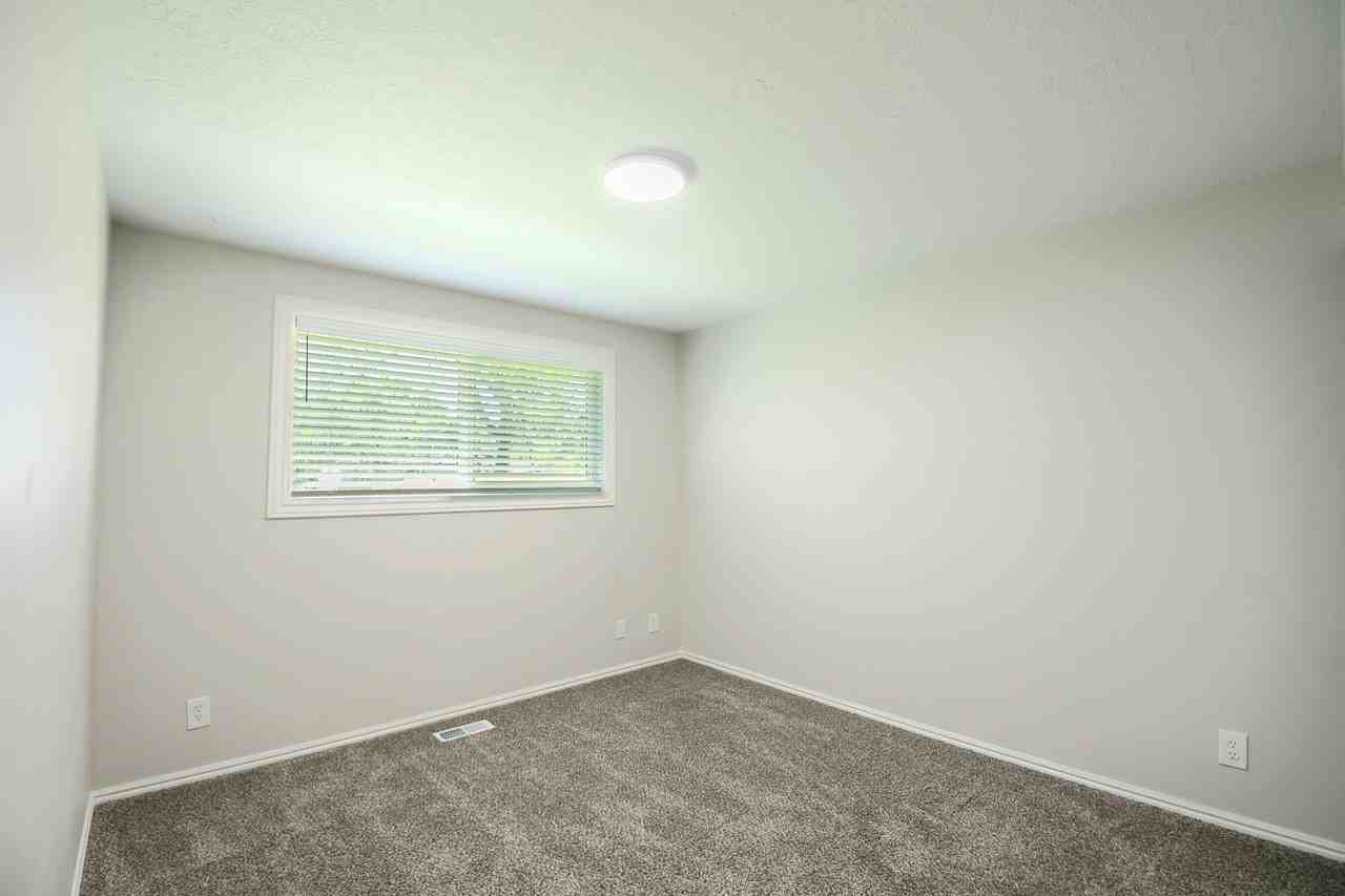 1428 N Porter Ave #1 - Photo 7 of 18