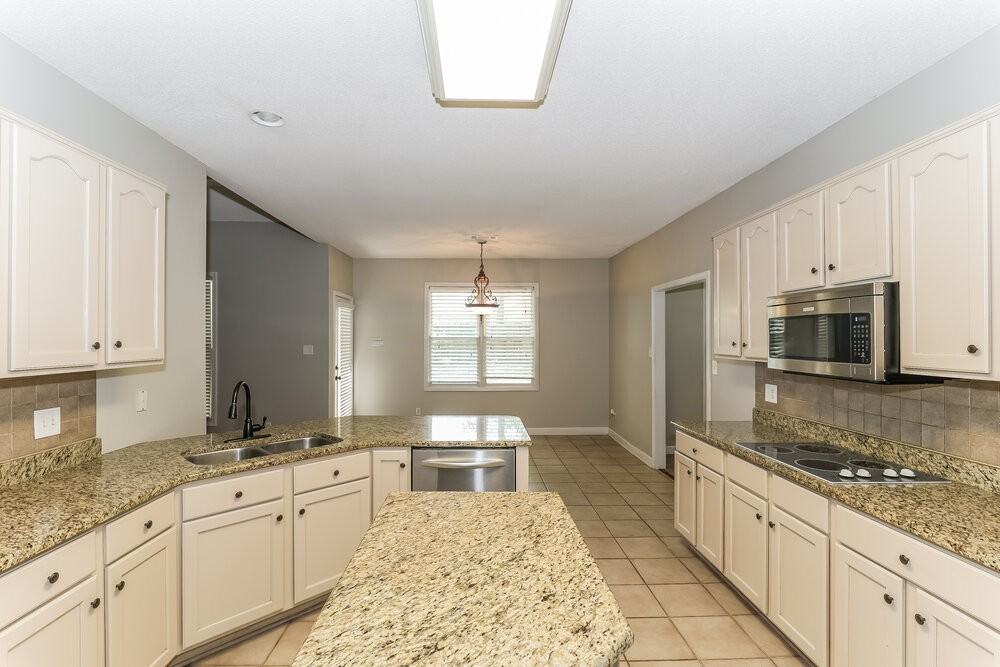 8895 Linell Cv - Photo 7 of 16