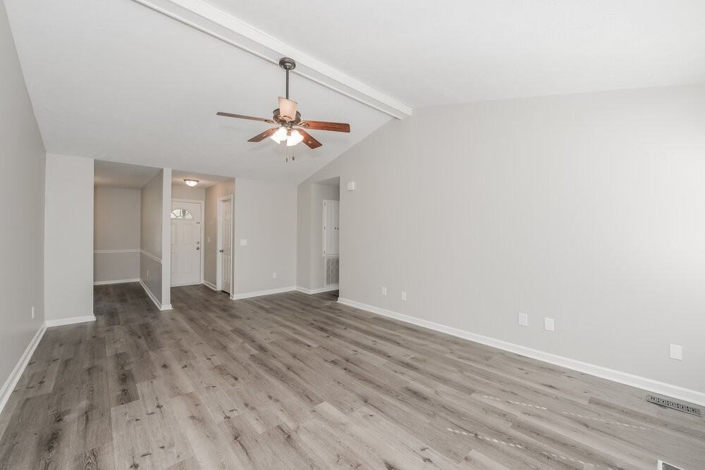 140 Jones Mill Rd - Photo 3 of 16