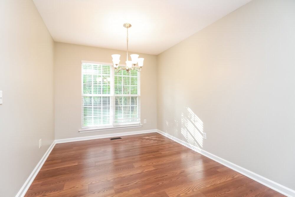 131 E Braxton Ln - Photo 6 of 17