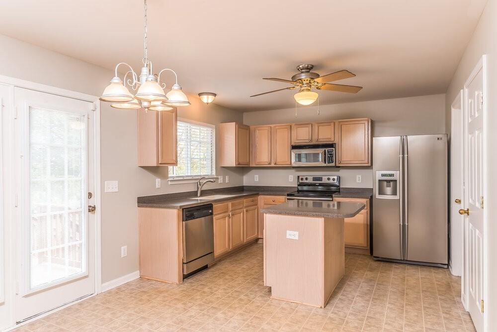 209 Briarcotes Cir - Photo 5 of 16