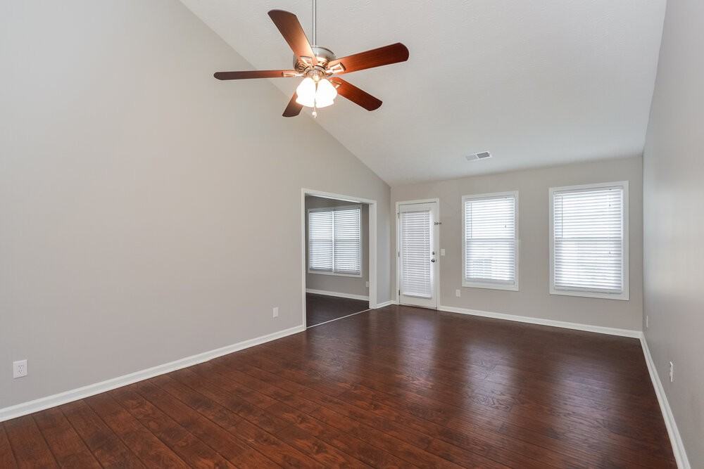 3390 Wrenwood Ct - Photo 4 of 17