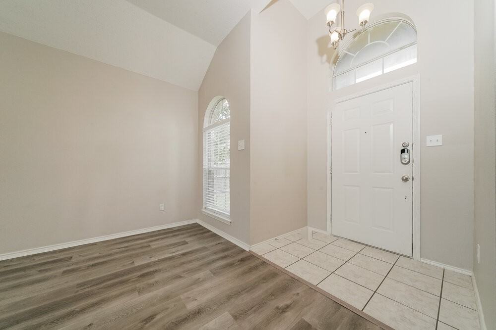 1705 Green Terrace Dr - Photo 4 of 16