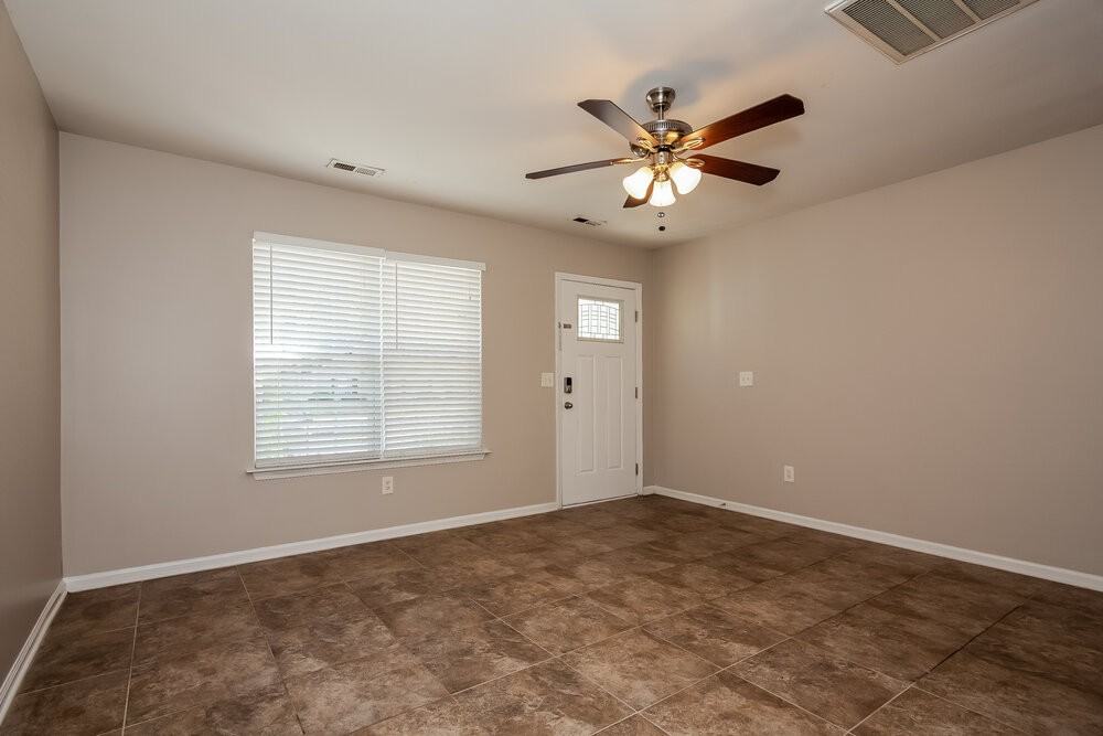 2618 Marmac Rd - Photo 4 of 17