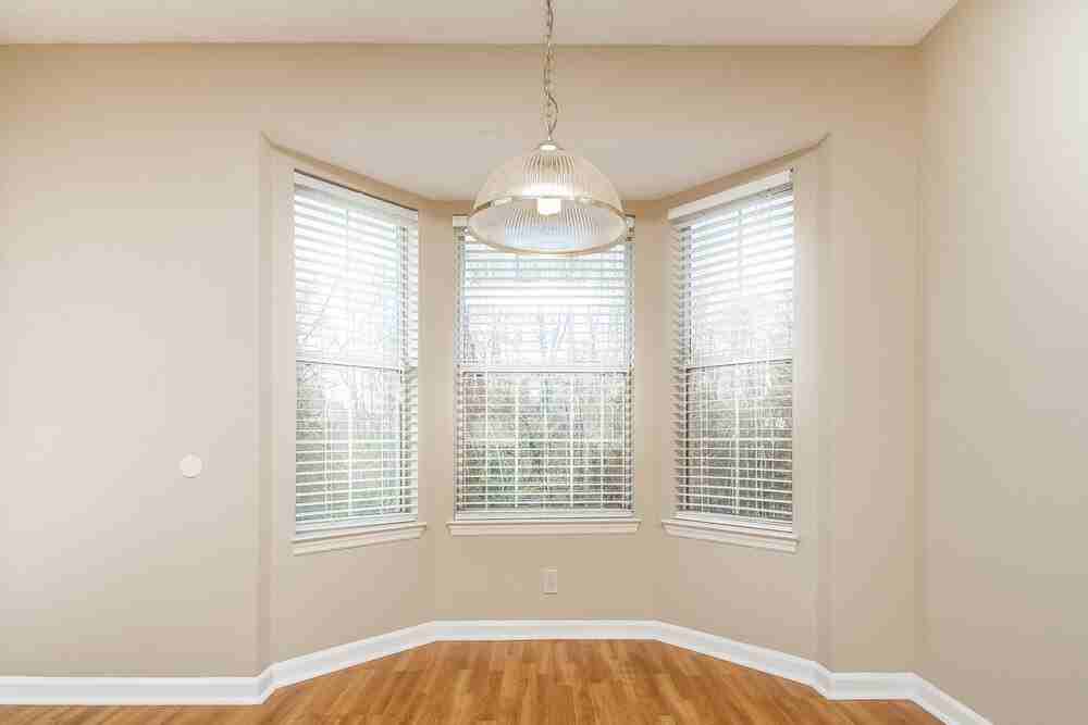 1215 Cedarbend Dr - Photo 5 of 13