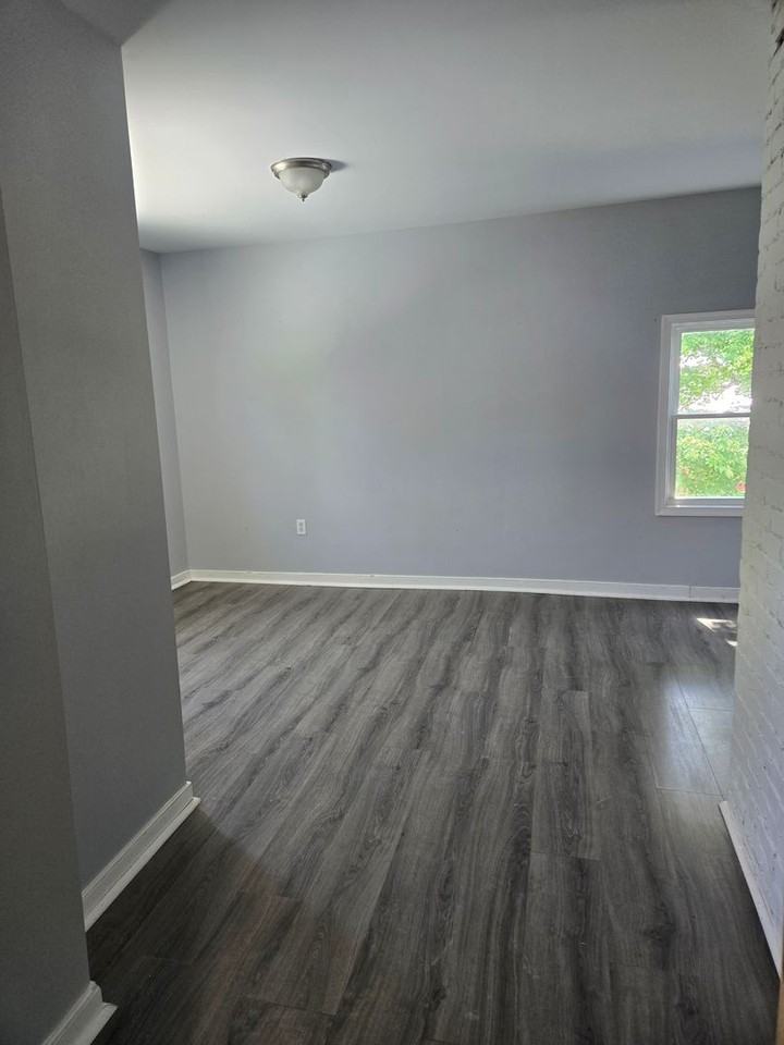 1740 Randolph Ave - Photo 5 of 11