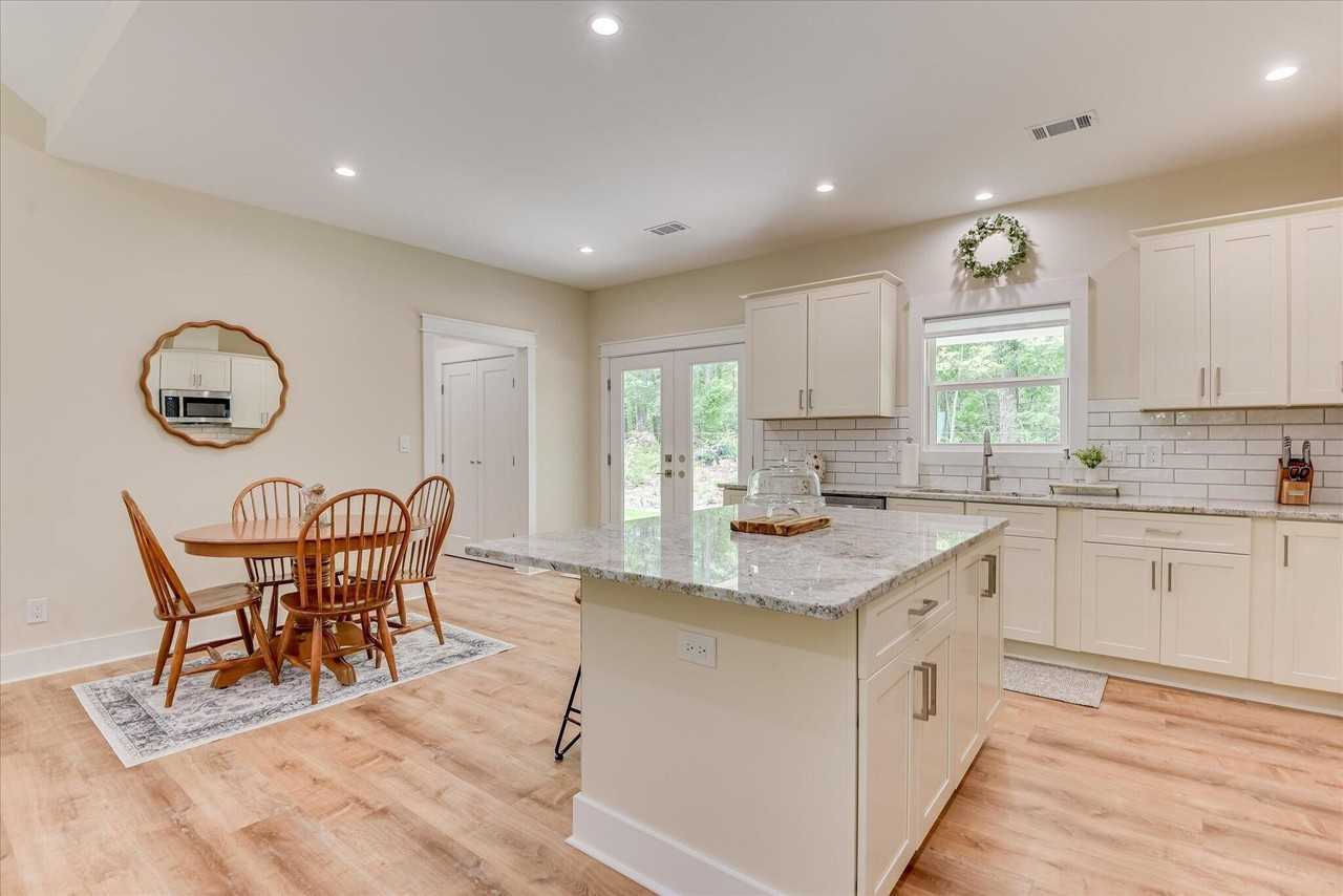 272 Old Barnwell Rd - Photo 7 of 26