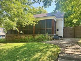 610 N Olive Ave - Photo 1 of 1