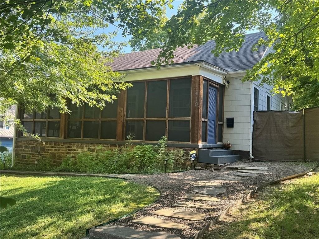 610 N Olive Ave - Photo 2 of 22
