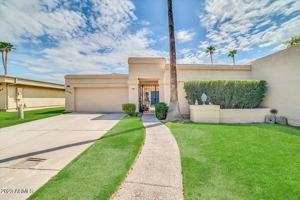 featured image of 8161 E Del Cuarzo Dr
