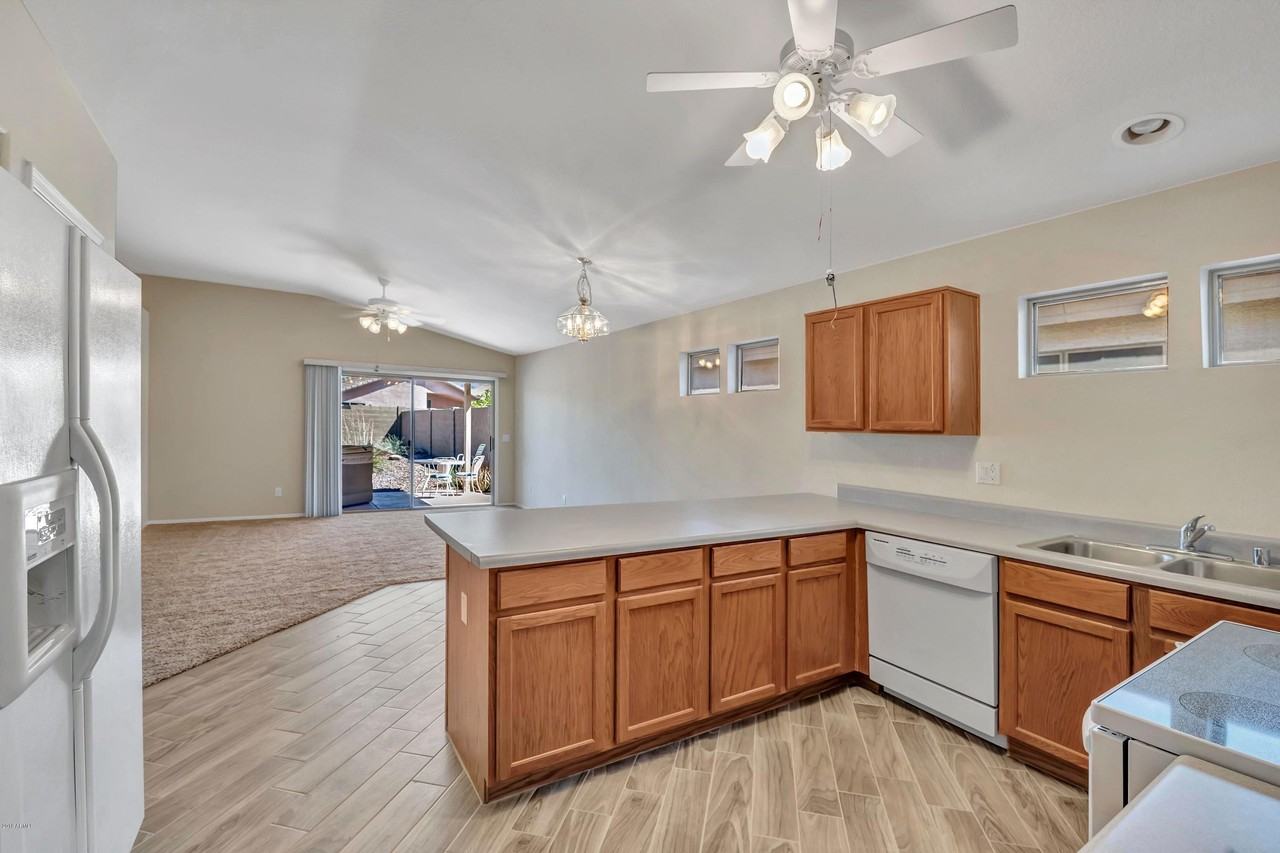 8934 E Civano Dr - Photo 5 of 28