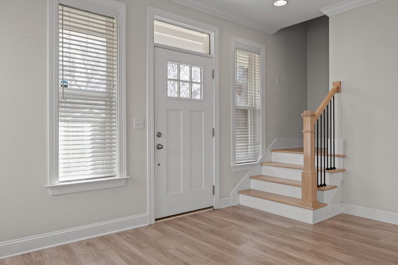 1507 Washington St - Photo 6 of 50