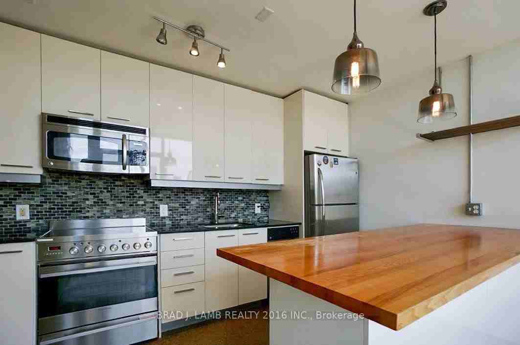 510 King Street East - Photo 4 of 24