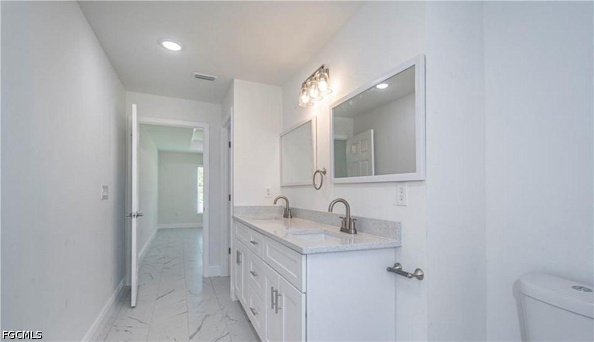 303 E 7th St - Photo 7 of 22