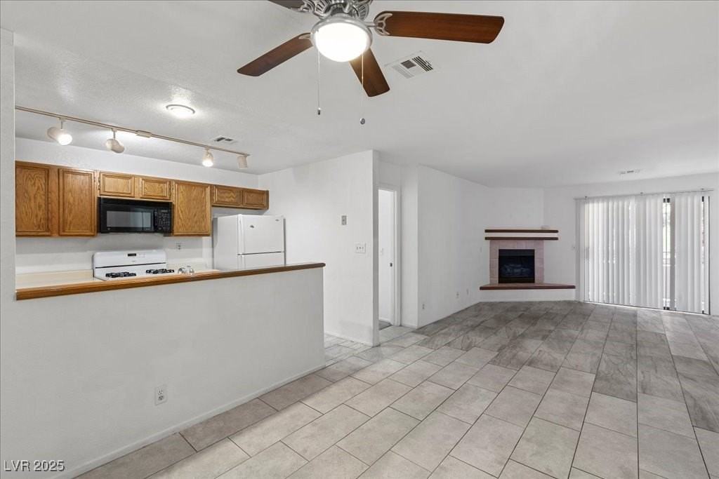 2623 S Durango Dr #102 - Photo 6 of 28