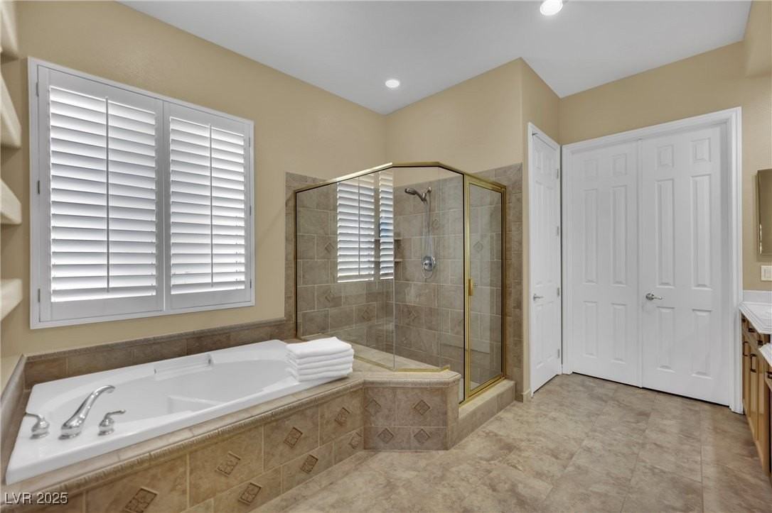 1004 Golden Age Ct - Photo 6 of 26