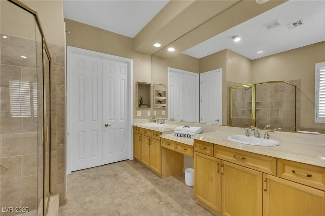 1004 Golden Age Ct - Photo 7 of 26