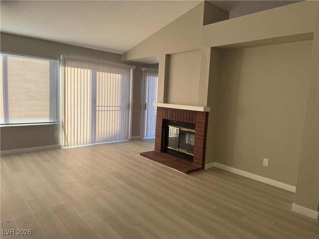 7447 Palermo Ave - Photo 7 of 26