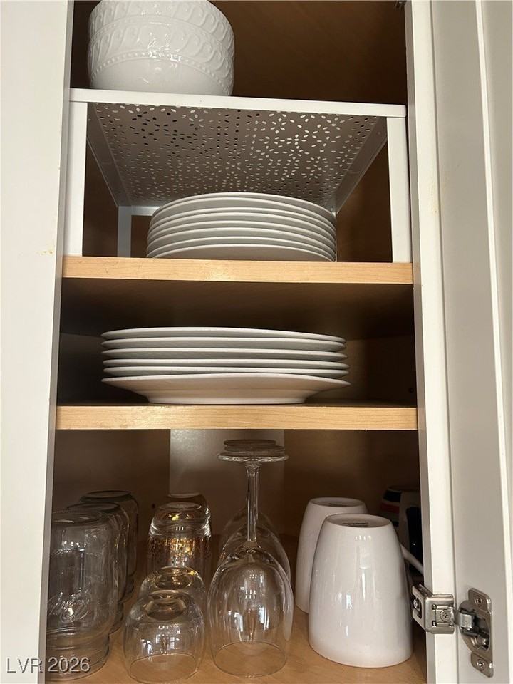 1481 Lorilyn Ave #4 - Photo 7 of 24