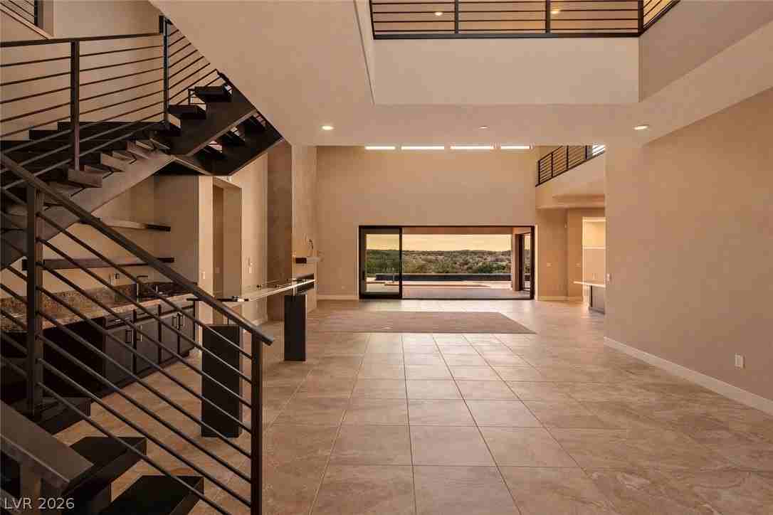 72 Bella Lago Ave - Photo 4 of 8