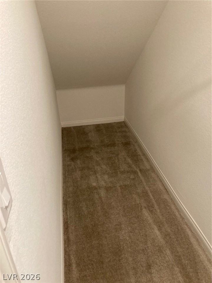 8423 Vulturo Ave - Photo 7 of 22