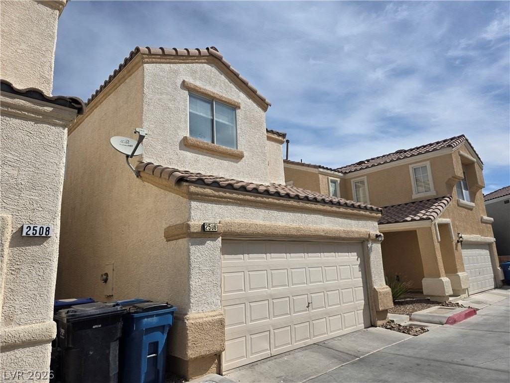 2506 Lady Elizabeth Ct - Photo 3 of 50