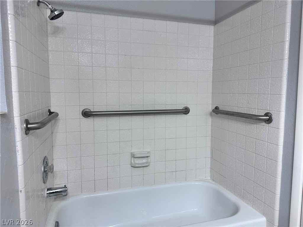 8413 Dunphy Ct - Photo 7 of 9