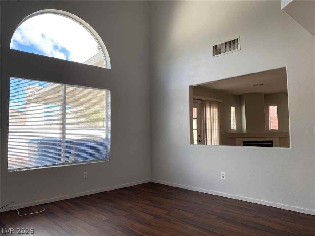1904 Cedar Bluffs Way - Photo 6 of 13
