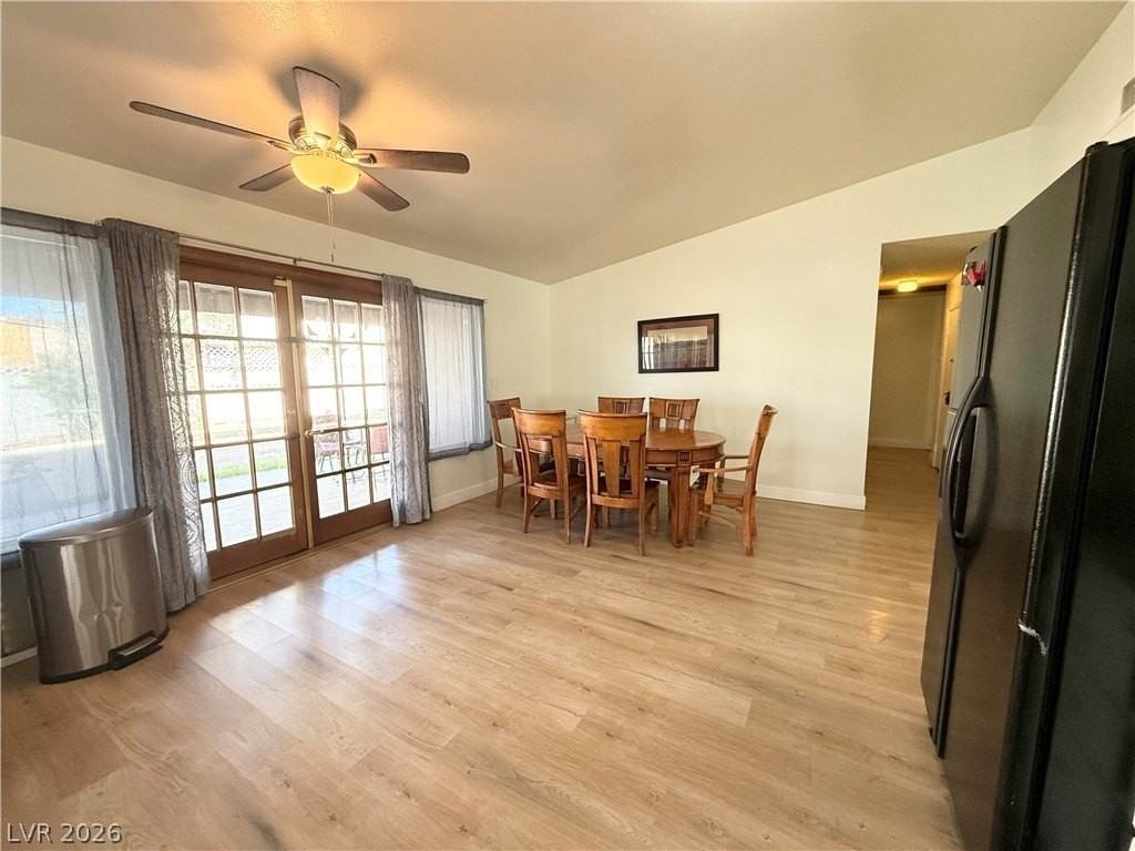 2126 Rawhide St - Photo 6 of 27