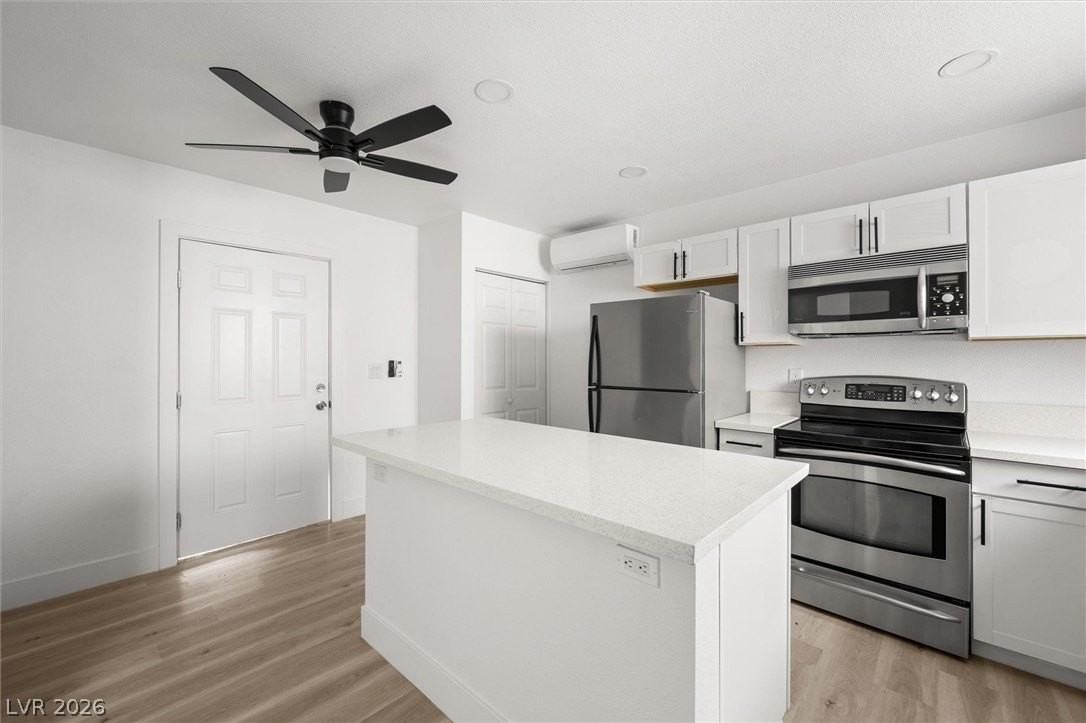 623 N 10th St #C - Photo 5 of 9