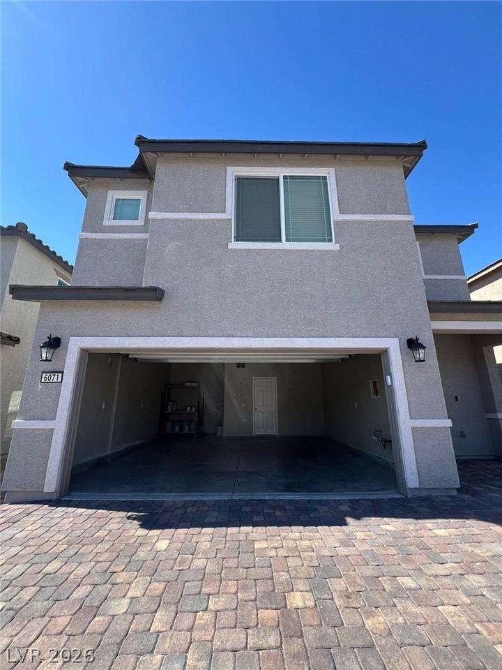 6071 Castle Gardens Ave - Photo 2 of 21