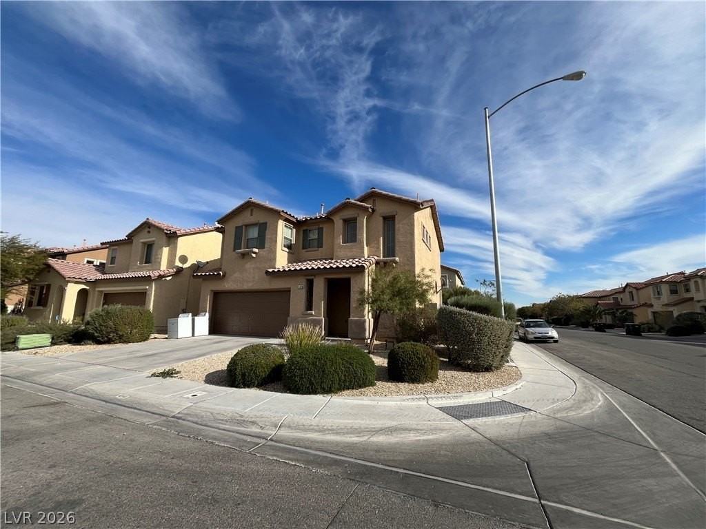 5420 Pipers Meadow Ct - Photo 2 of 15