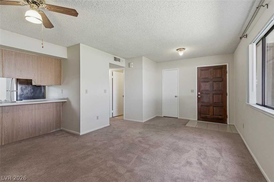 1320 Georgia Ave #A - Photo 4 of 14
