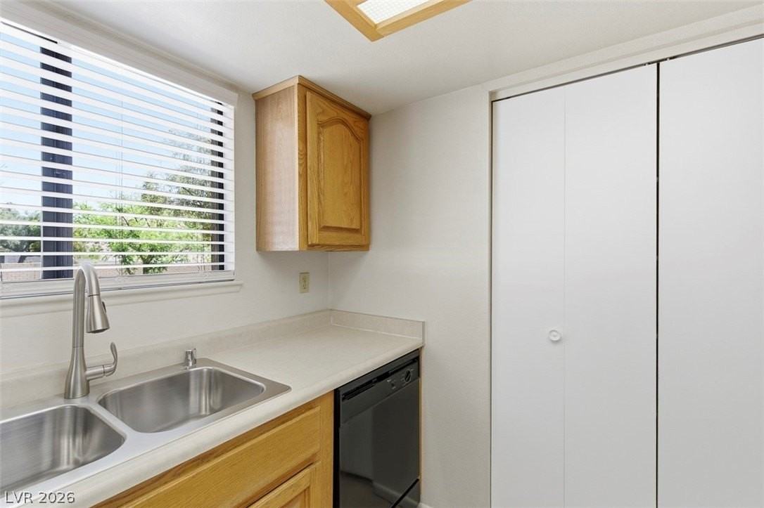 1320 Georgia Ave #A - Photo 7 of 14