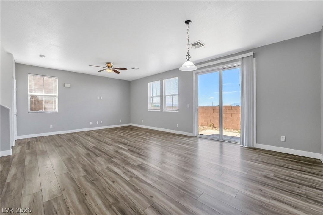 1310 Crystal Hill Ln #1 - Photo 5 of 22