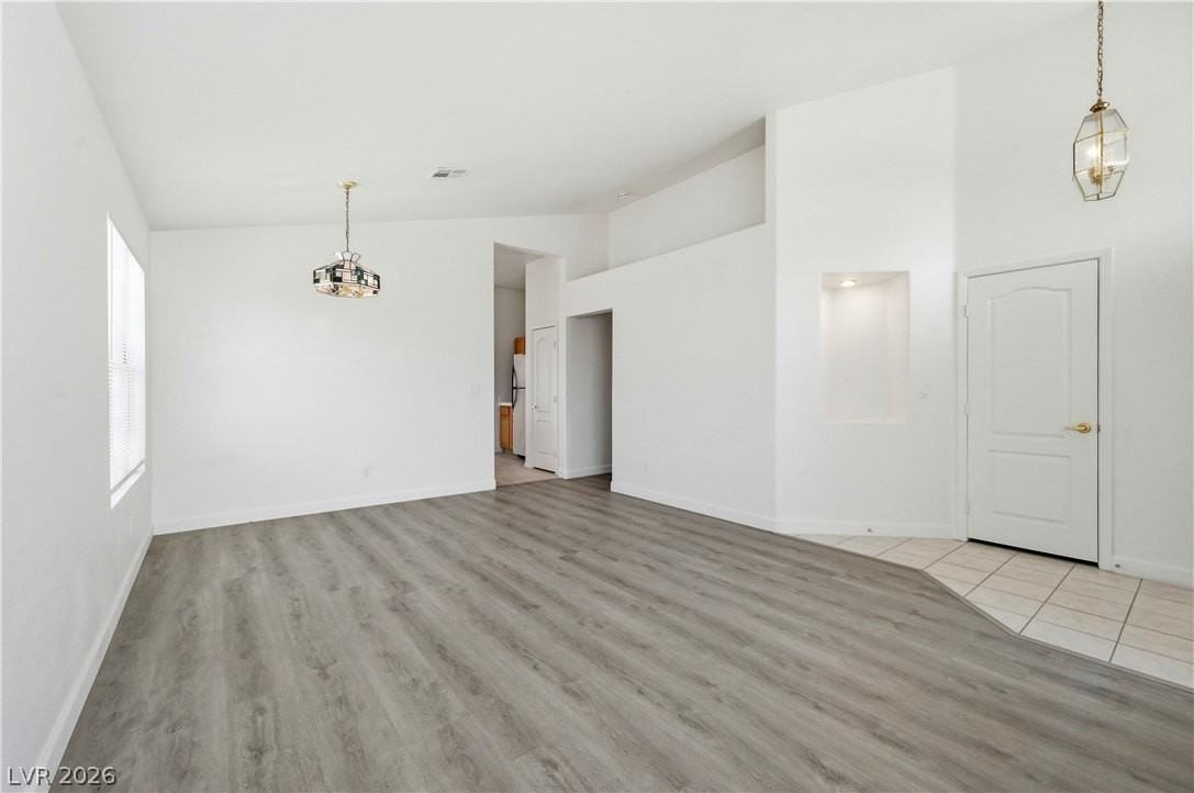 6542 Stormy Sky Ave - Photo 3 of 25
