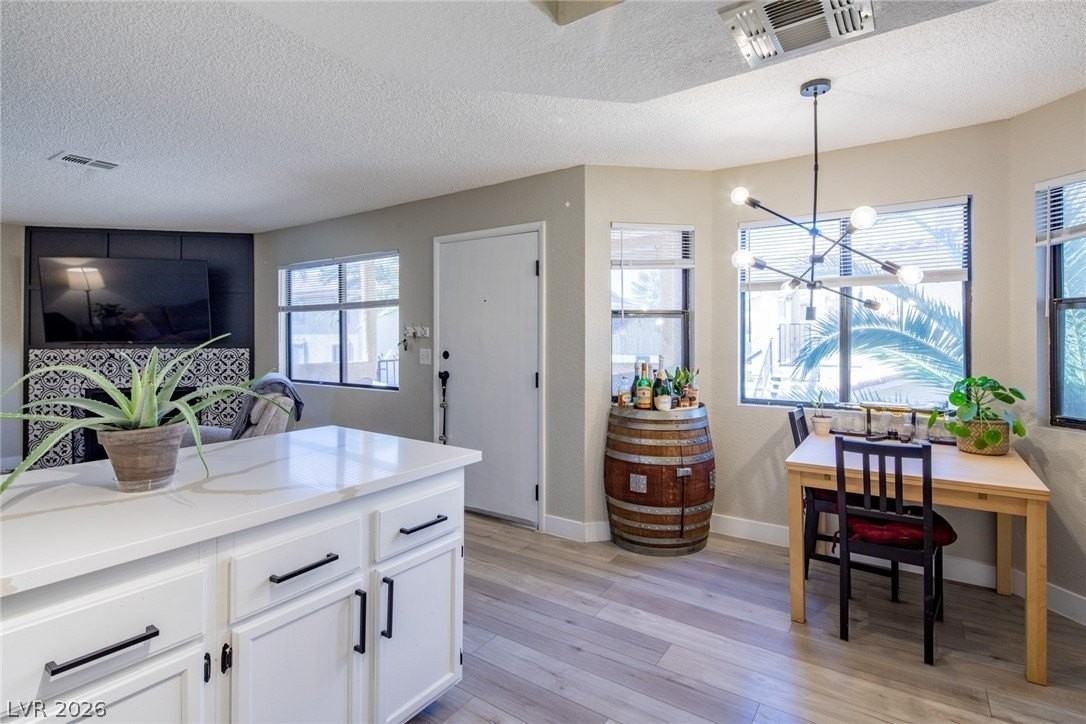 1212 Observation Dr #201 - Photo 3 of 19
