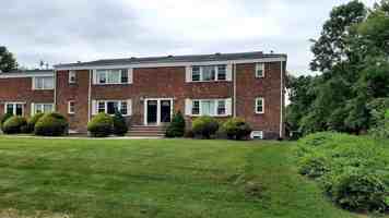 featured image of 10 Stanford Dr #3A