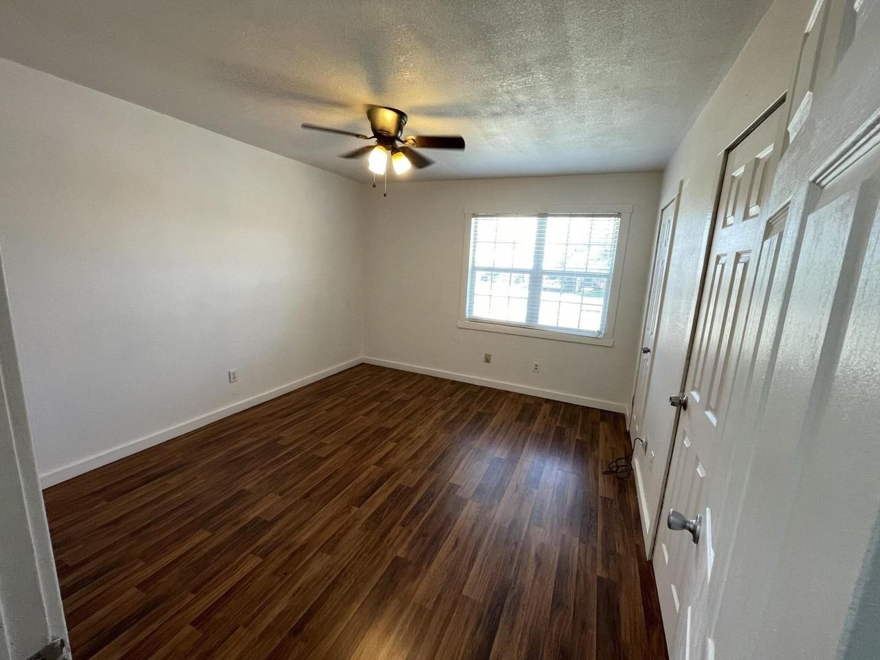4813 37th St - Photo 7 of 12