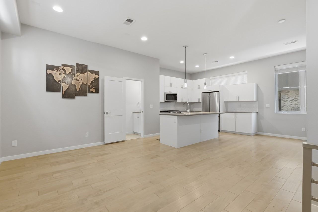 1295 Osceola St #1 - Photo 6 of 27