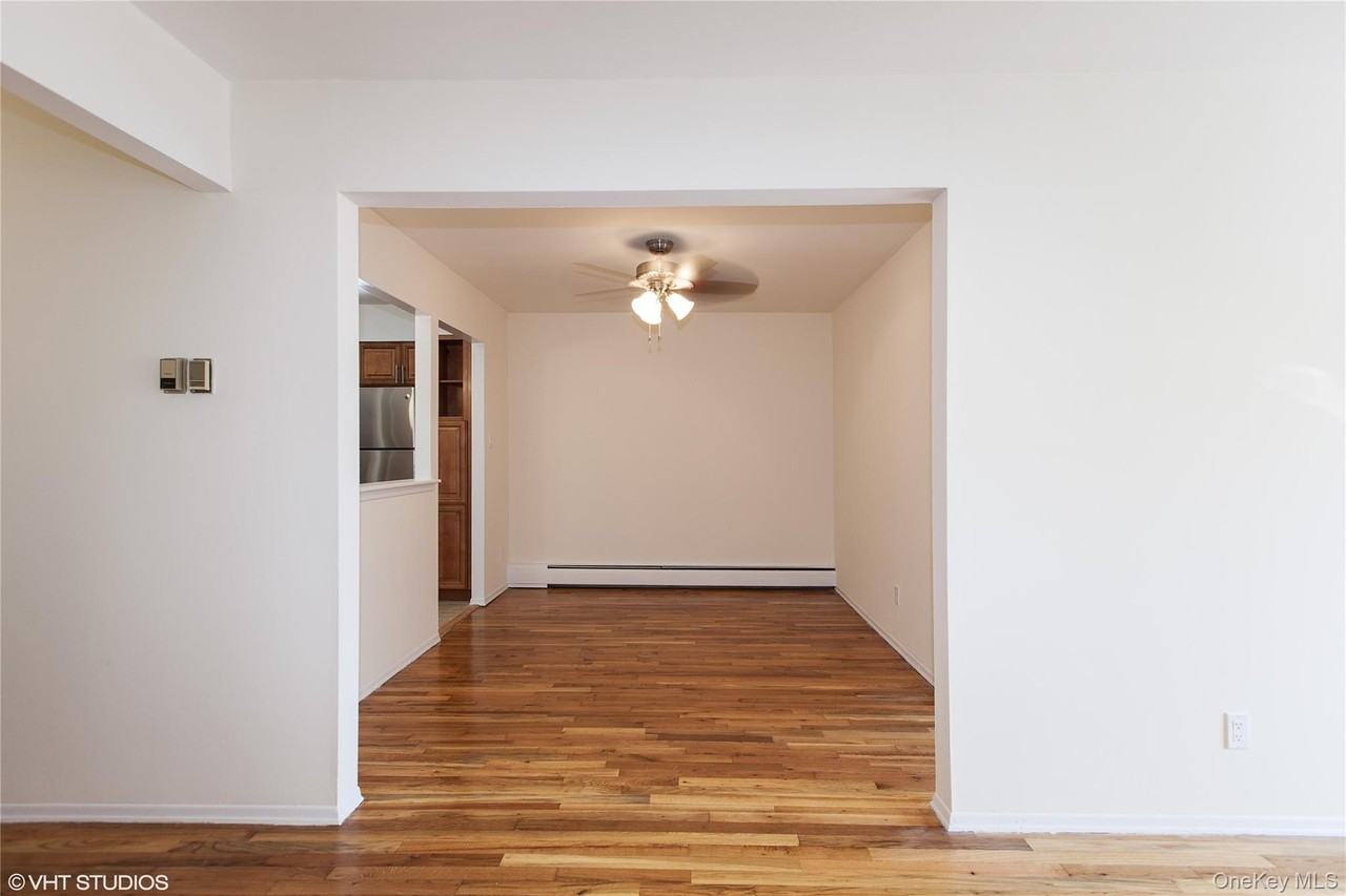 2812 37th St - Photo 3 of 8