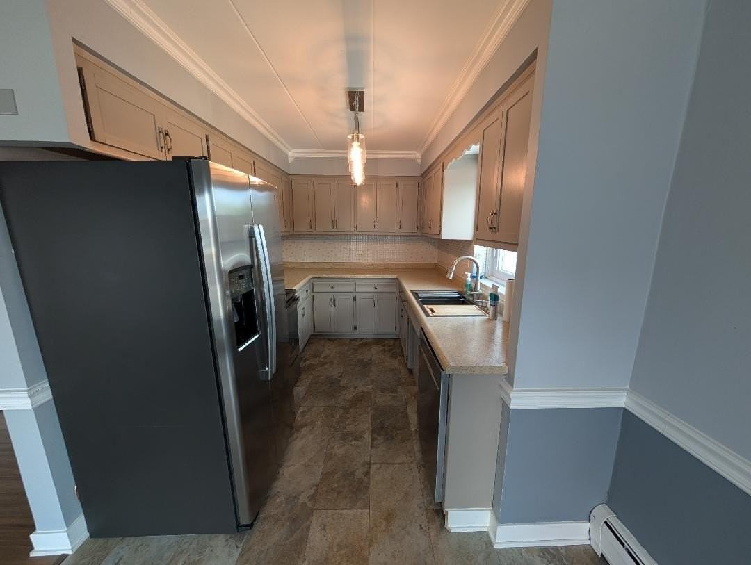 4752 W 101st St #8B - Photo 5 of 14
