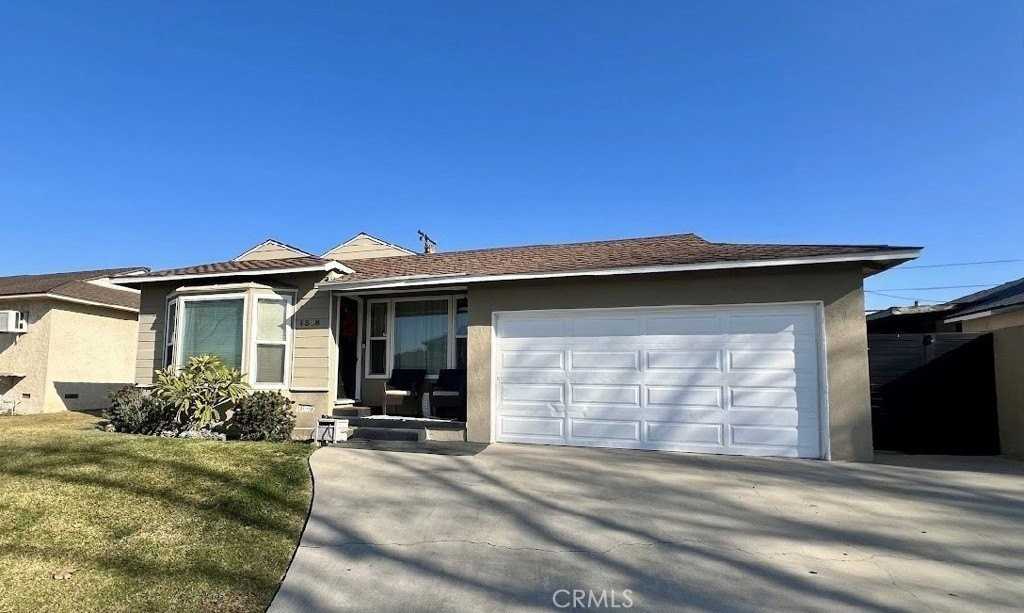 4318 Conquista Ave - Photo 2 of 14