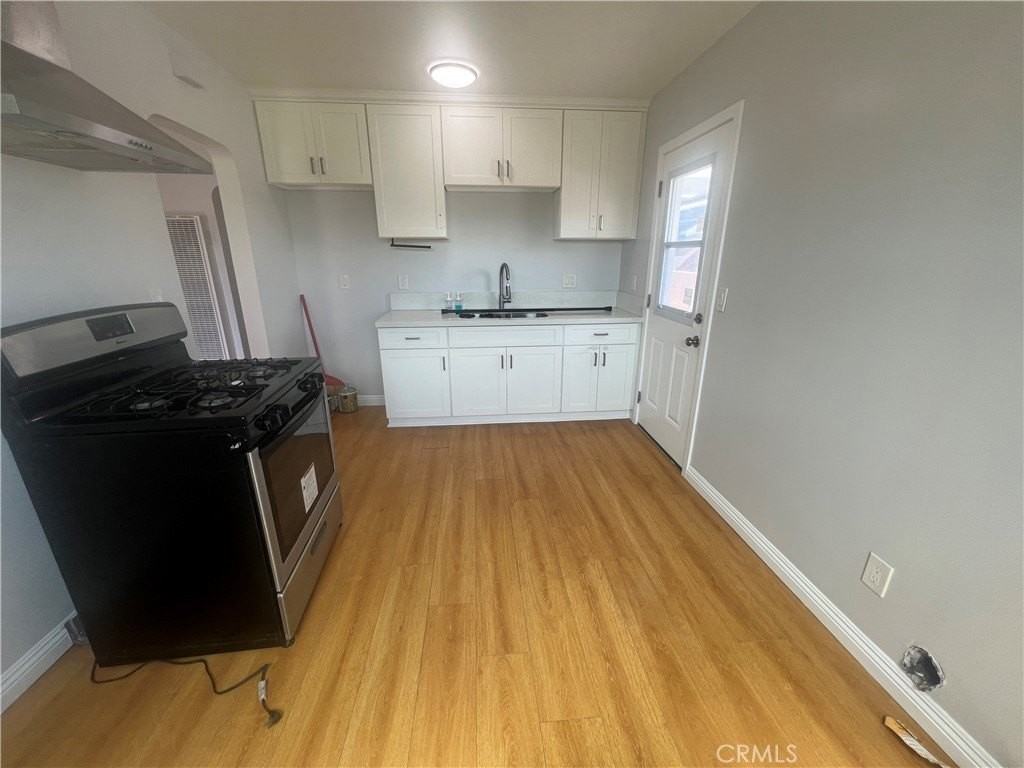 9649 Harvard St - Photo 5 of 5