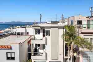 featured image of 207 42nd St #A