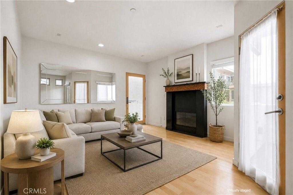 207 42nd St #A - Photo 5 of 42