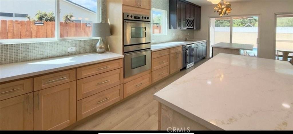 5921 Fallbrook Ave - Photo 3 of 16