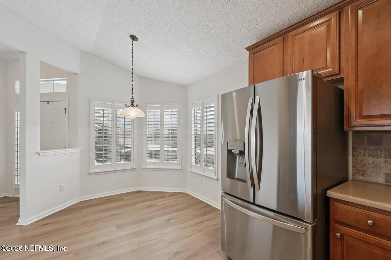 1860 Copper Stone Dr #C - Photo 5 of 24