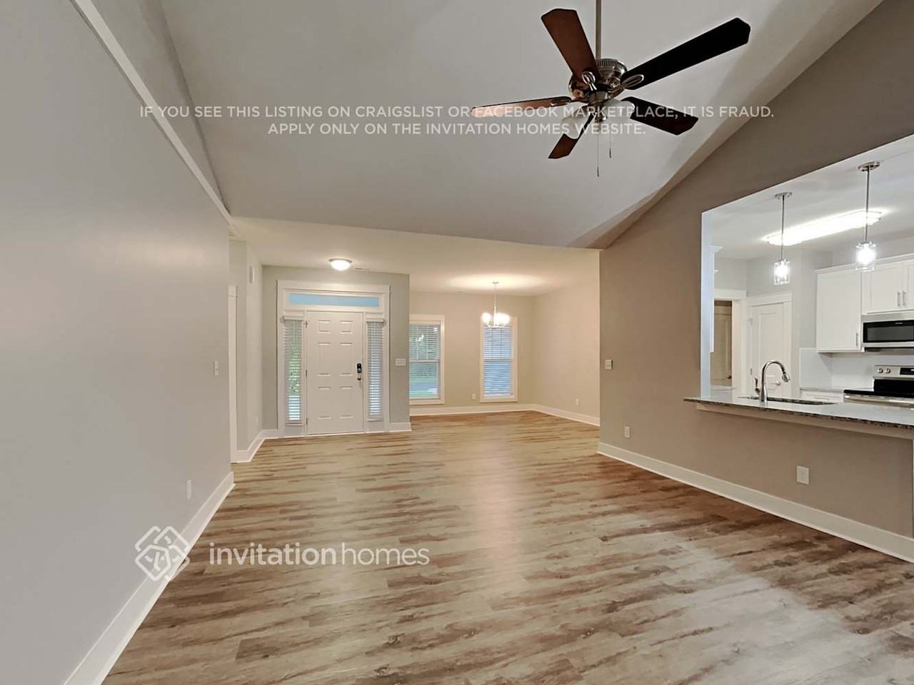 202 N Toria Dr - Photo 3 of 18