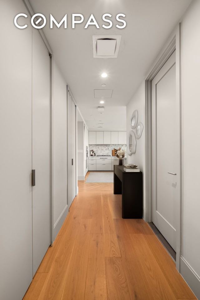 1059 3rd Ave #21B - Photo 4 of 13